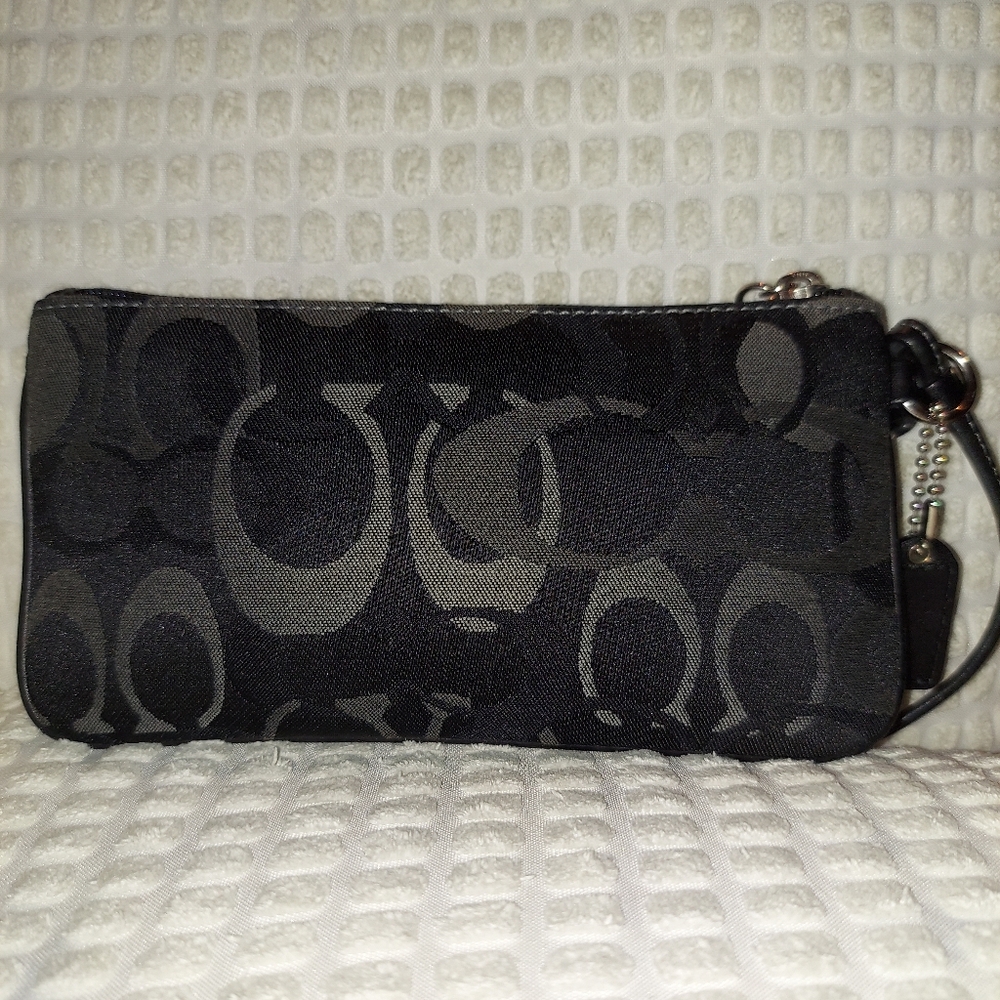 Coach Signature Black & Grey Large Wrislet - Picture 2 of 12